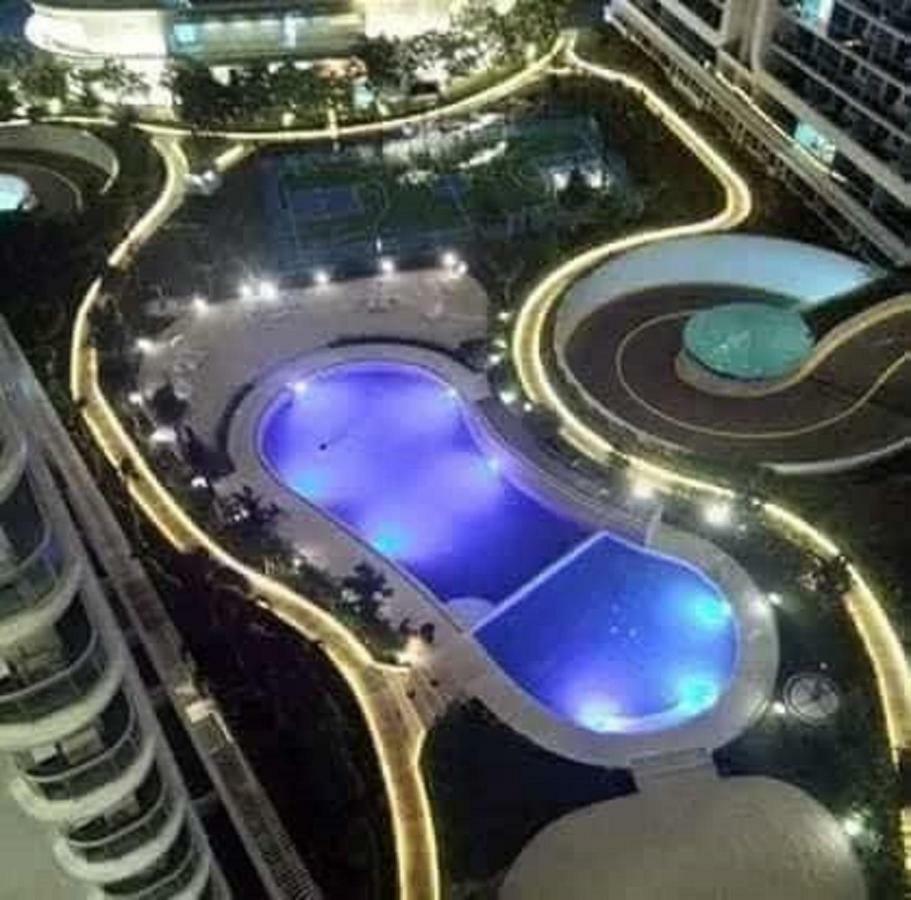 Azure C5 Man-Made Beach Balcony Multiple Units Manila Exteriér fotografie
