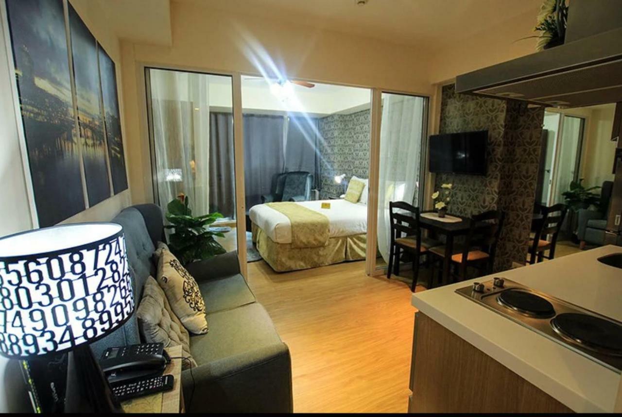 Azure C5 Man-Made Beach Balcony Multiple Units Manila Exteriér fotografie