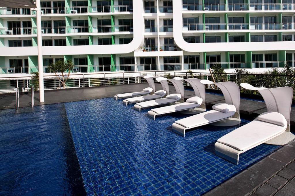 Azure C5 Man-Made Beach Balcony Multiple Units Manila Exteriér fotografie